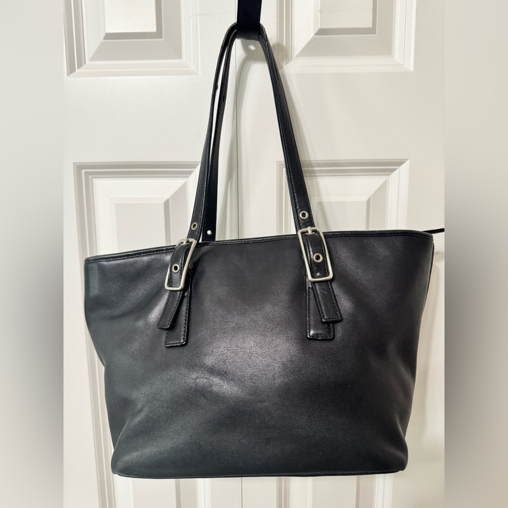 Coach Black Soft Leather Bag Satchel with Adjustable Straps EUC - Picture 6 of 10